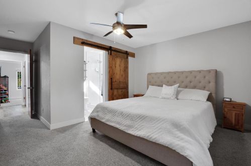 1941 Carleton Dr, Turlock CA 95382-2112 exterior