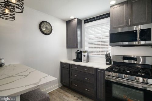 8615 Jackson St, Philadelphia PA  19136-2107 exterior