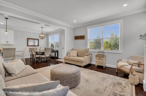 35 Laurel St, West Long Branch NJ  07764-1418 exterior