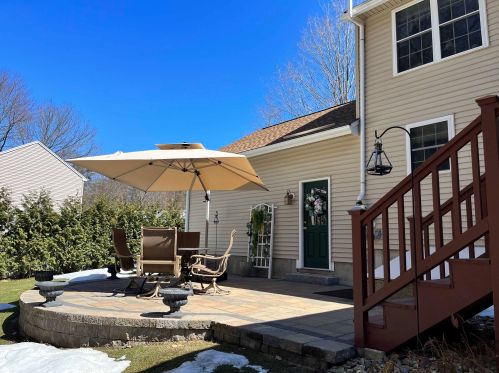 23 Styles Dr, Concord NH 03301-8637 exterior