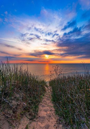 1661 Ruddiman Dr, Meskegon MI 49445-3041 exterior