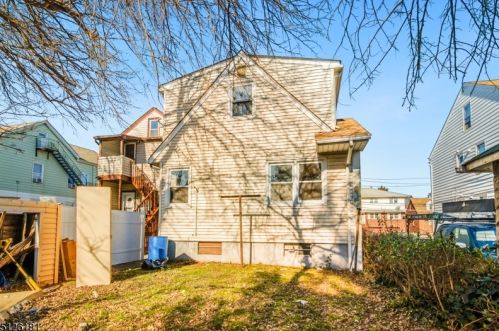 108 22nd Ave, Paterson NJ 07513-1136 exterior