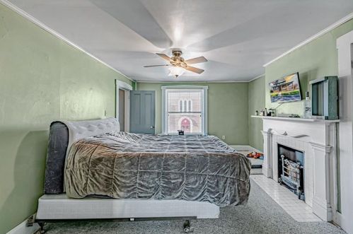 12 Broadway Ave, Manor PA 15665-9706 exterior