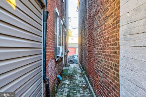 11 Franklin St, Pottstown PA 19464-5953 exterior