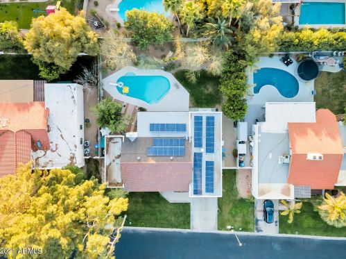 9242 34 Pl, Phoenix AZ 85028-4964 exterior