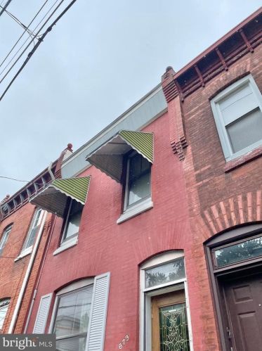 873 30th St, Philadelphia, PA 19130-1103