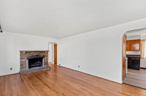 418 Neola Cir, Pittsburgh PA exterior