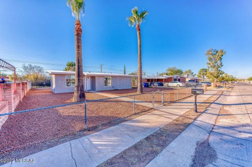 149 Hatfield St, Tucson, AZ 85706-5321