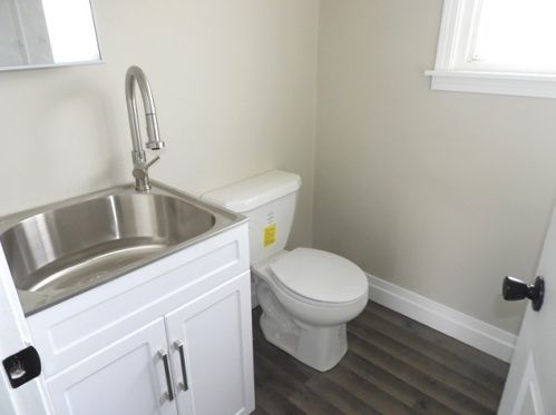 2713 Dana Ave, Waukegan IL 60087-3534 exterior