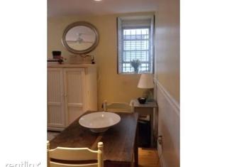 6 Bartlett St, Boston MA  02129 exterior