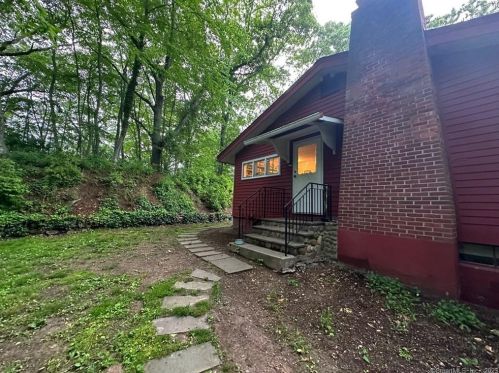 223 Riv Rd, Deep River CT 06419-1347 exterior