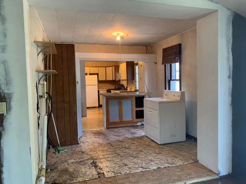 909 Henderson St, Big Rapids MI 49307-1144 exterior