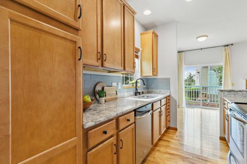 4025 Maple Grove Dr, Madison WI  53719-5906 exterior