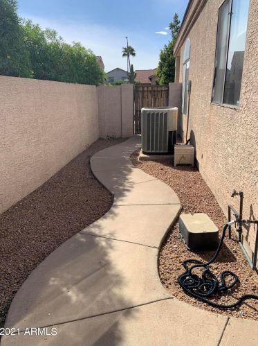 20039 21, Phoenix AZ 85024-1212 exterior