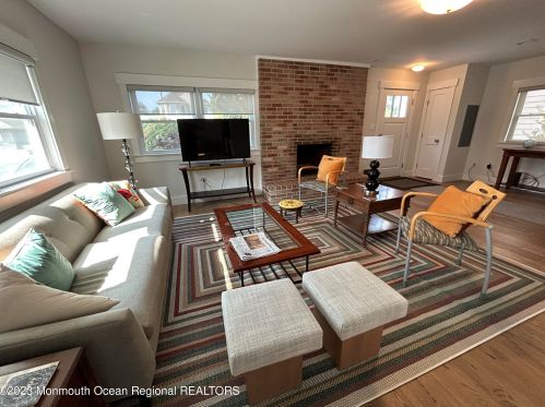 288 Osborne Ave, Point Pleasant Beach NJ  08742-4632 exterior