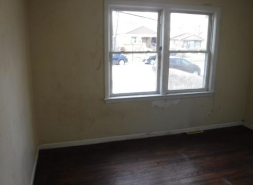 14211 Clark St, Chicago IL 60827-2509 exterior