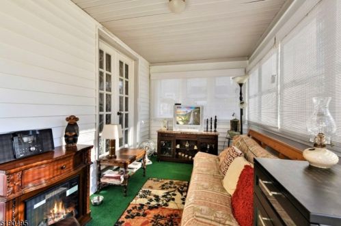 710 Irving Pl, Plainfield NJ 07060-2216 exterior