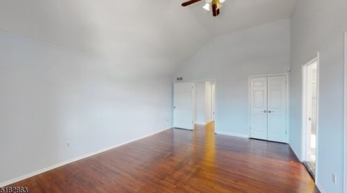 6 Malanga Ct, Scotch Plains NJ exterior