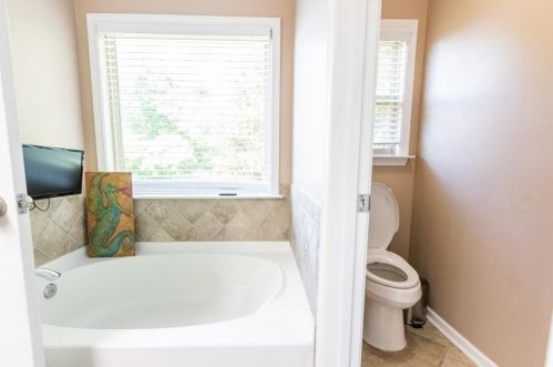 886 Commonwealth Ave, Atlanta GA 30312-3663 exterior