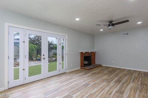 3430 J St, Oxnard CA  93033-6036 exterior