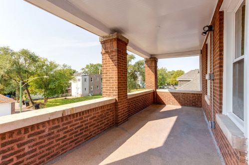 3048 80th St, Chicago IL  60617-1437 exterior