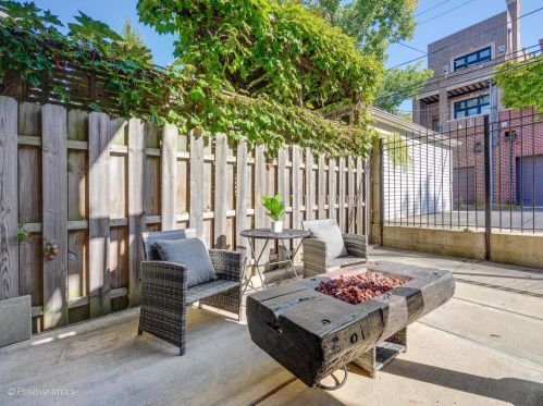 2443 Burling St, Chicago IL  60614-2634 exterior