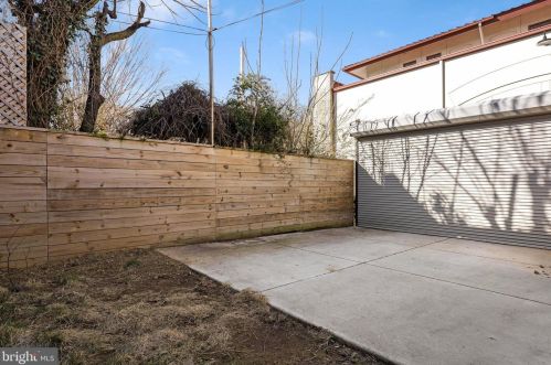 5102 9th St, Washington DC  20011-3918 exterior