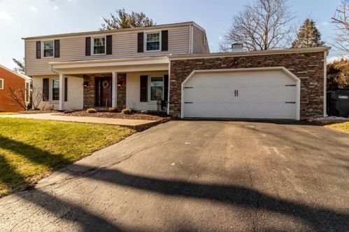 1798 Tyris Dr, Pittsburgh, PA 15241-2645