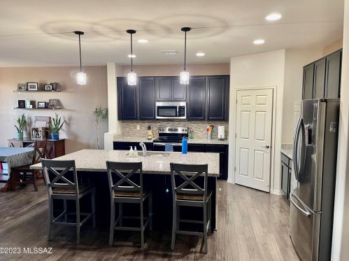 8969 Lee St, Tucson AZ  85715 exterior