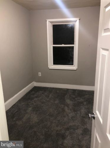 1002 Mcdowell Ave, Chester PA 19013-6322 exterior