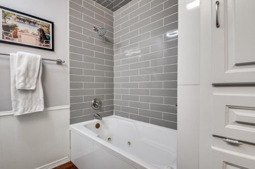 11124 Cactus Ln, Dallas TX 75238-3802 exterior