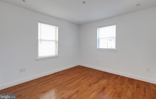 1435 Dickinson St, Philadelphia PA  19146-4841 exterior