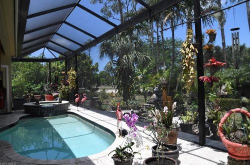 2832 Coco Lk Dr, Naples FL 34105-4514 exterior