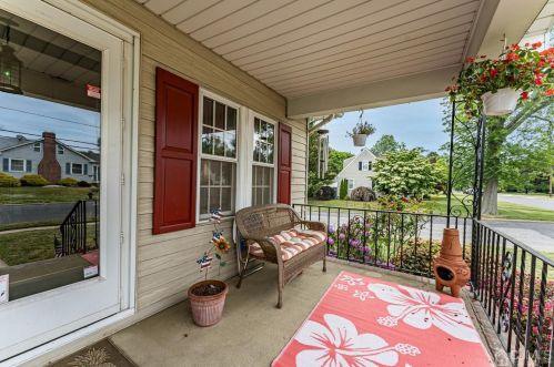 1703 Exton Ave, Trenton, NJ 08610-3320