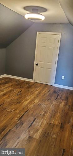 229 Schubert Ave, Runnemede NJ 08078-1844 exterior