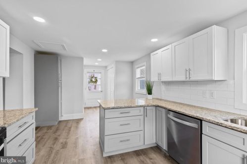 720 Elizabeth St, Lancaster PA  17603-2218 exterior