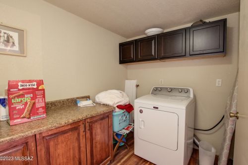 752 Edgewater Dr, Tucson AZ 85704-2412 exterior