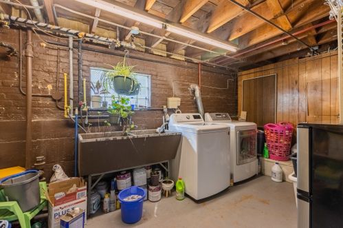 6424 Keeler Ave, Chicago IL 60652-3614 exterior