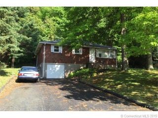 136 Westview Dr, Meriden, CT 06450-4725