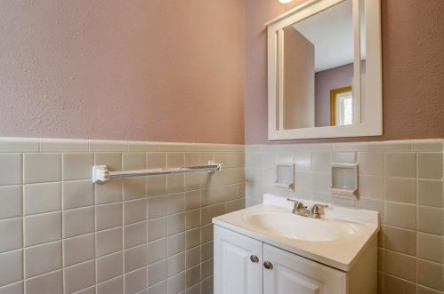 3160 Menomonee Riv Pkwy, Milwaukee WI 53222-3371 exterior