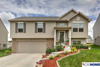 9164 Scott St, Omaha NE  68122-3022 exterior