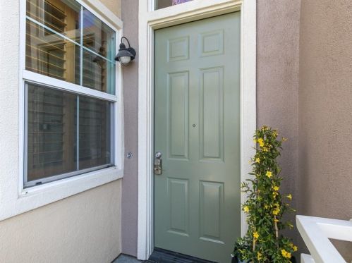 304 Jackson St, San Jose, CA 95112-3206