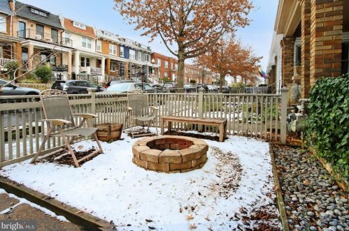 1229 Owen Pl, Washington, DC 20002-2807