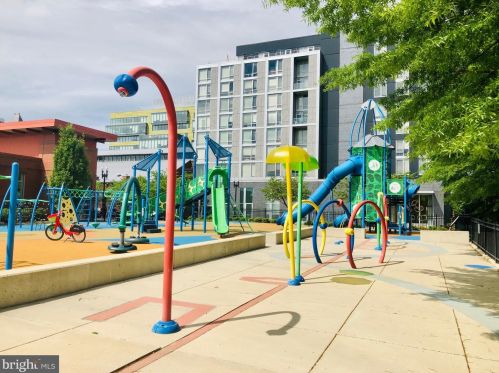 1819 6th St, Washington DC  20001-5151 exterior