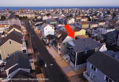 129 Joseph St, Lavallette, NJ 08735-1718