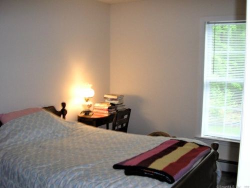 164 Cedar Lk Rd, Deep River CT 06417-1527 exterior