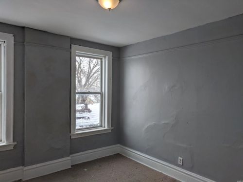 1422 Cardinal Ave, Saint Louis MO 63144-1235 exterior