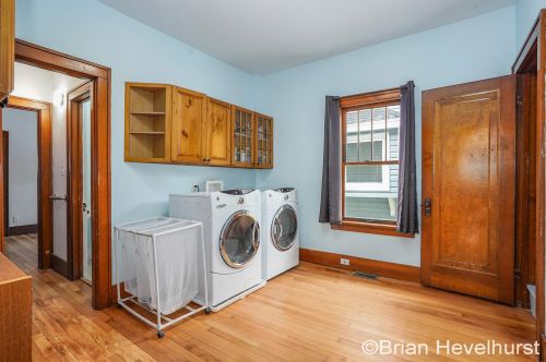 1424 Widdicomb Ave, Grand Rapids MI 49504-3046 exterior