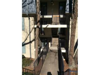 155 Amherst Pl, Atlanta GA  30327-4066 exterior