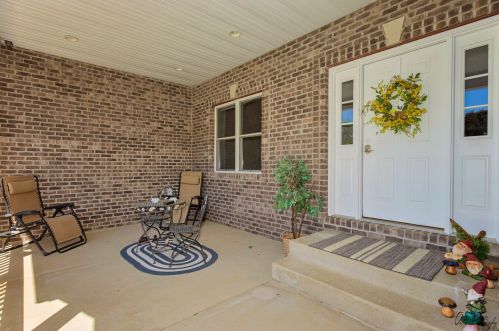 3908 Jacobson Dr, Bull Valley, IL 60097-8140